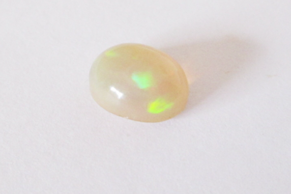 Ethiopian Opal 11x9mm Oval Cabochon 2.80cts