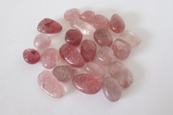 Strawberry Quartz Tumbled Nuggets and Flats Lot 113.40cts