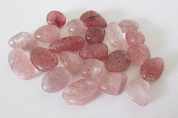 Strawberry Quartz Tumbled Nuggets and Flats Lot 113.40cts