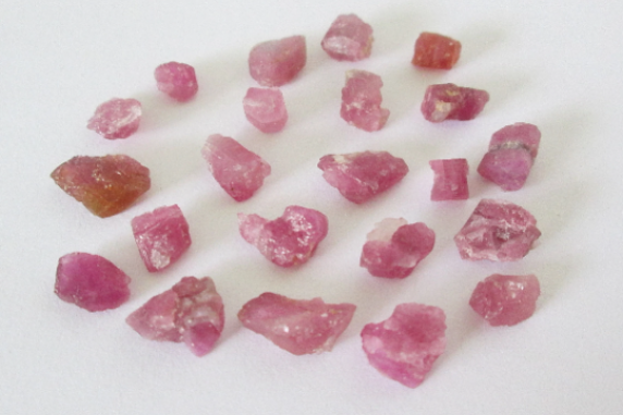 Natural Pink Tourmaline Rough Lot 25.50cts