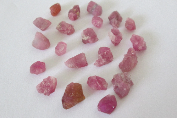 Natural Pink Tourmaline Rough Lot 25.50cts