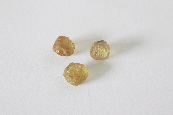 Yellow Orange Montana Sapphire Rough Solitaire Lot 3.70cts