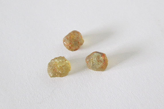 Yellow Orange Montana Sapphire Rough Solitaire Lot 3.70cts