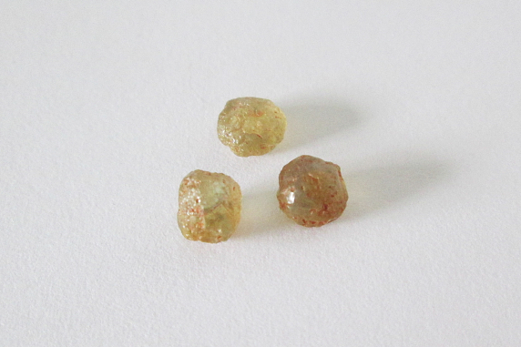 Yellow Orange Montana Sapphire Rough Solitaire Lot 3.70cts