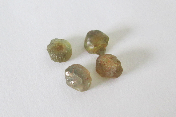 Green/Yellow Montana sapphire rough lot 5.00cts