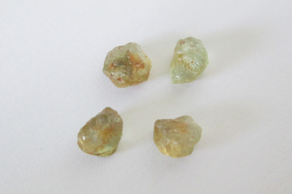 Green/Yellow Montana sapphire rough lot 5.40cts