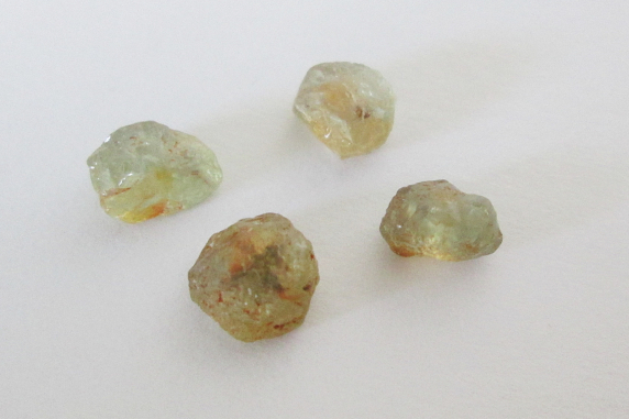 Green/Yellow Montana sapphire rough lot 5.40cts