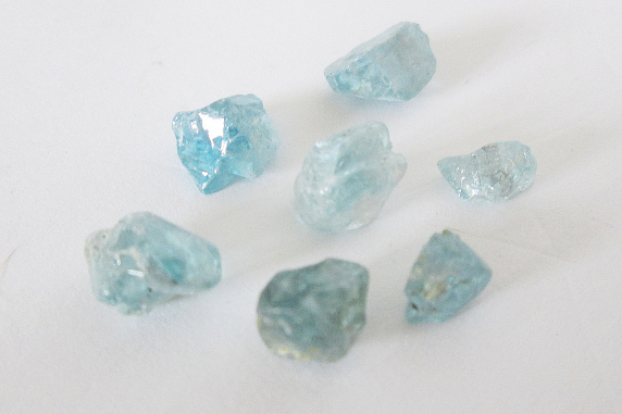 Blue zircon rough lot 25.80cts