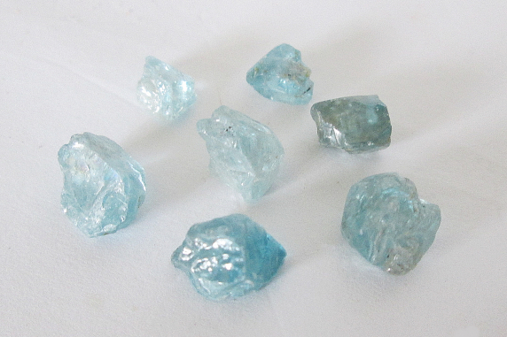 Blue zircon rough lot 25.80cts