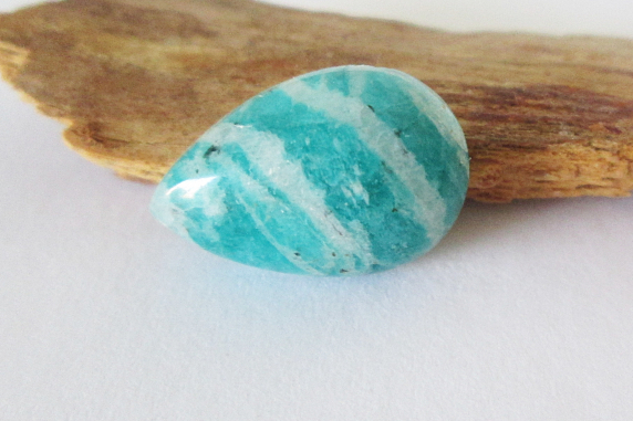 Amazonite Pear Cabochon 15x10mm 4.30cts